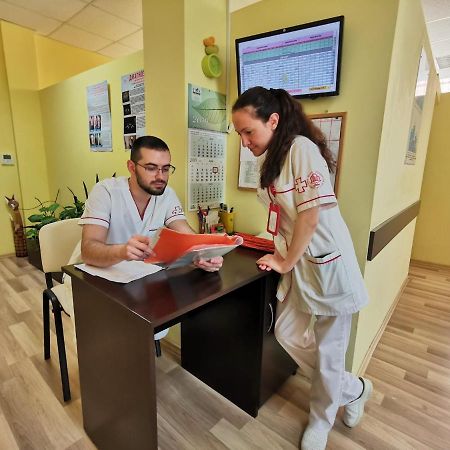 Hotel-Clinic Dr. Gechevi Pavel Banya Buitenkant foto