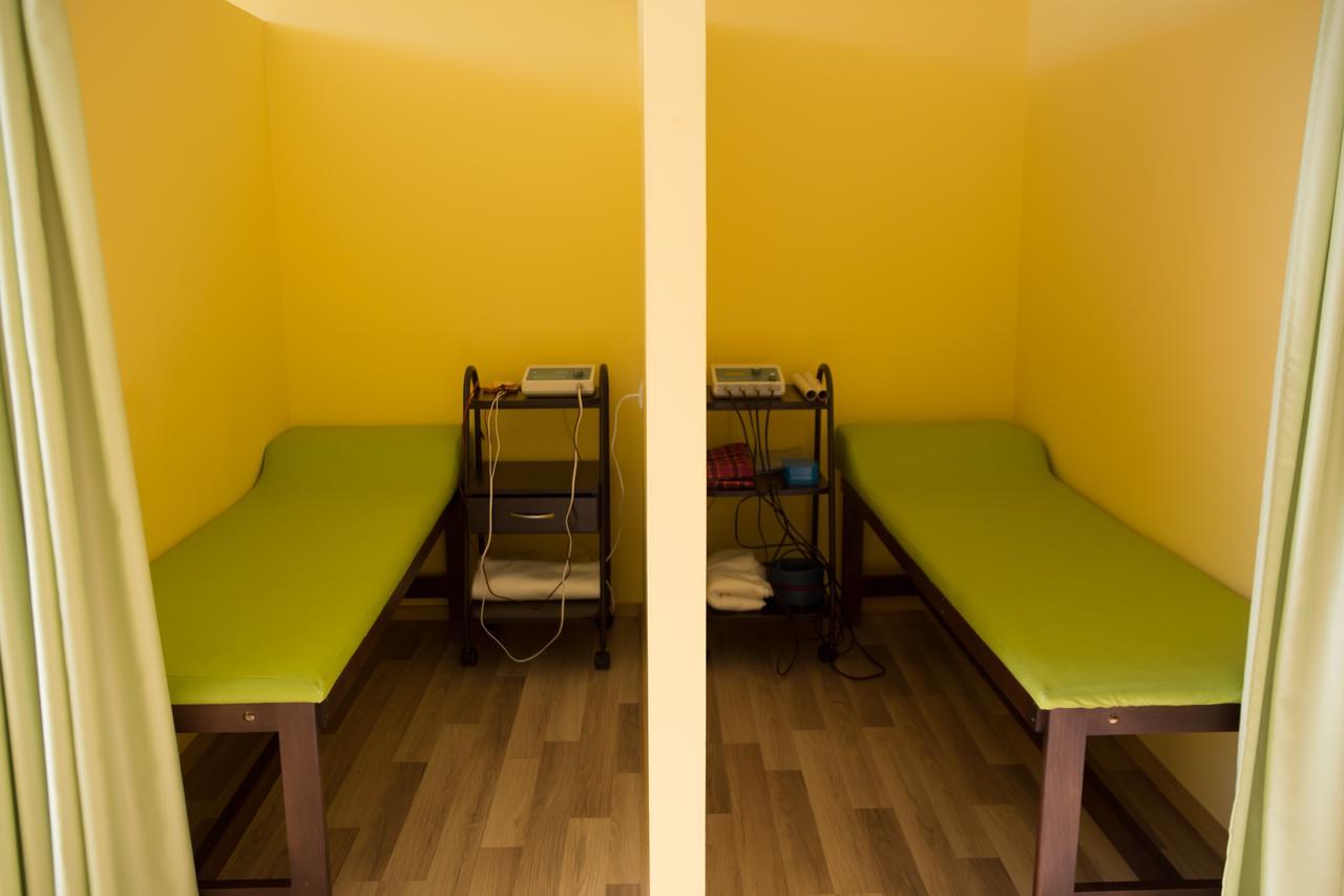 Hotel-Clinic Dr. Gechevi Pavel Banya Buitenkant foto
