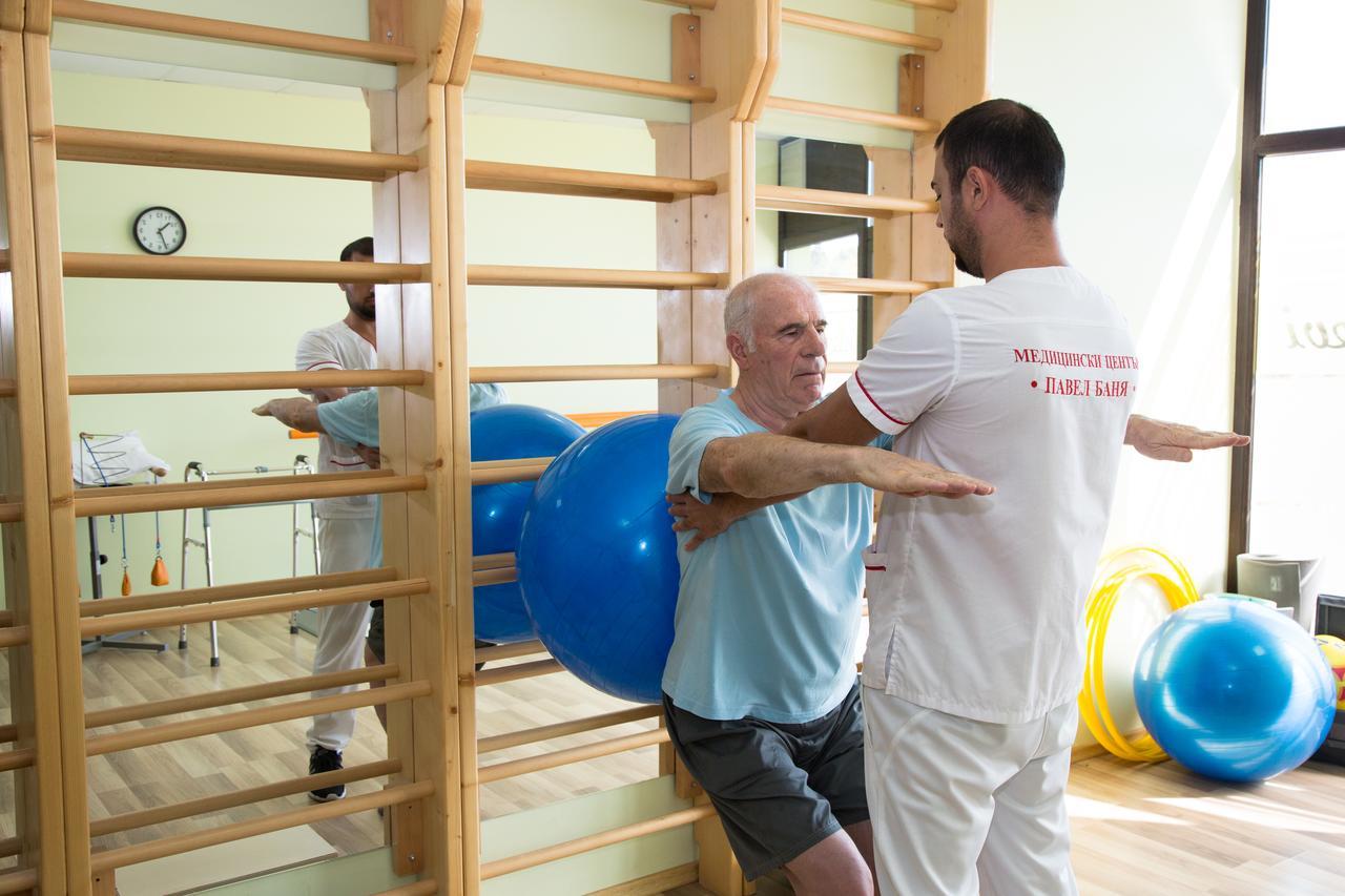 Hotel-Clinic Dr. Gechevi Pavel Banya Buitenkant foto